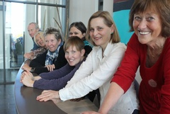 NAPHAs skrivekurs i Oslo 2011, f.v. Ole Størseth, Jannicke Smith, Kristin Bakka, Anne Grethe Orlien, Tanja Nordberg, Helga Brandt Kjelsen og Asbjørg Bø  - © Ragnhild Krogvig Karlsen/NAPHA NAPHAs skrivekurs i Oslo 2011, f.v. Ole Størseth, Jannicke Smith, Kristin Bakka, Anne Grethe Orlien, Tanja Nordberg, Helga Brandt Kjelsen og Asbjørg Bø