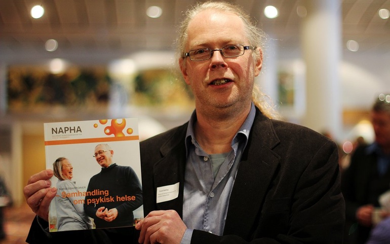 Trond Hatling lanserer samhandlingshefte